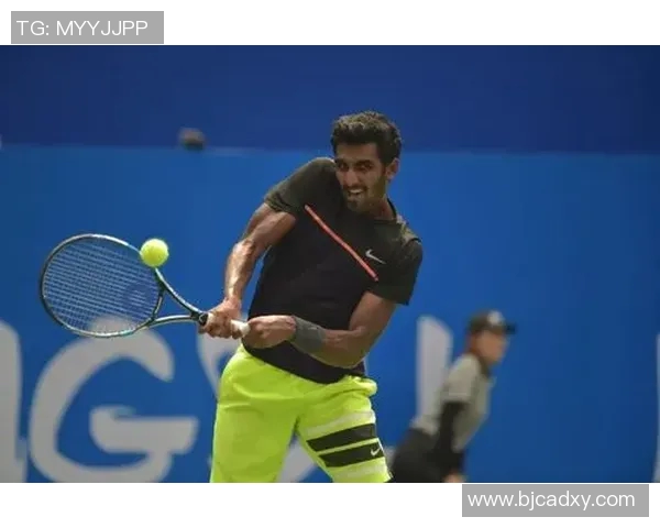 成都网球队默契配合的关键因素与战术分析探讨